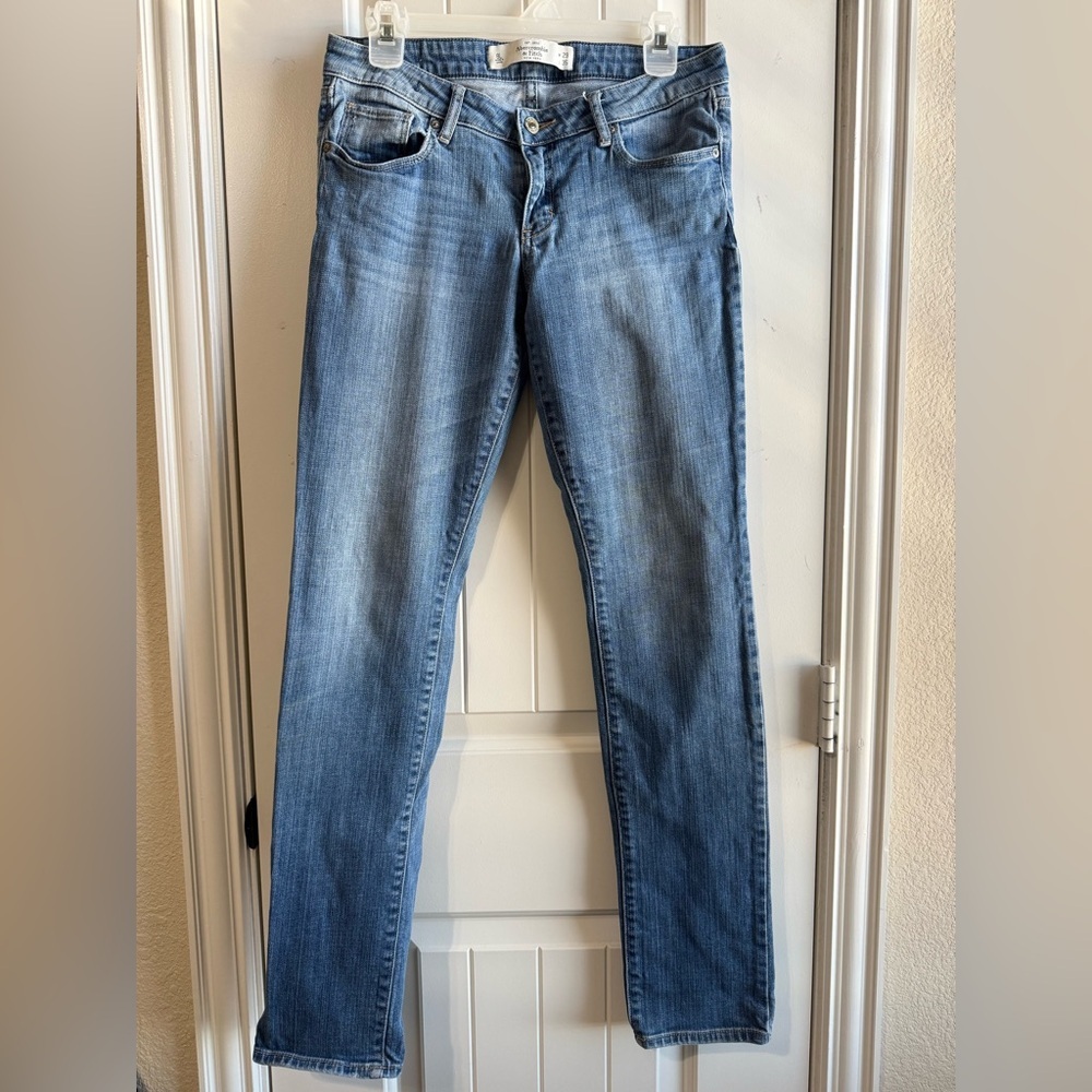 Abercrombie and Fitch the a&f skinny jeans